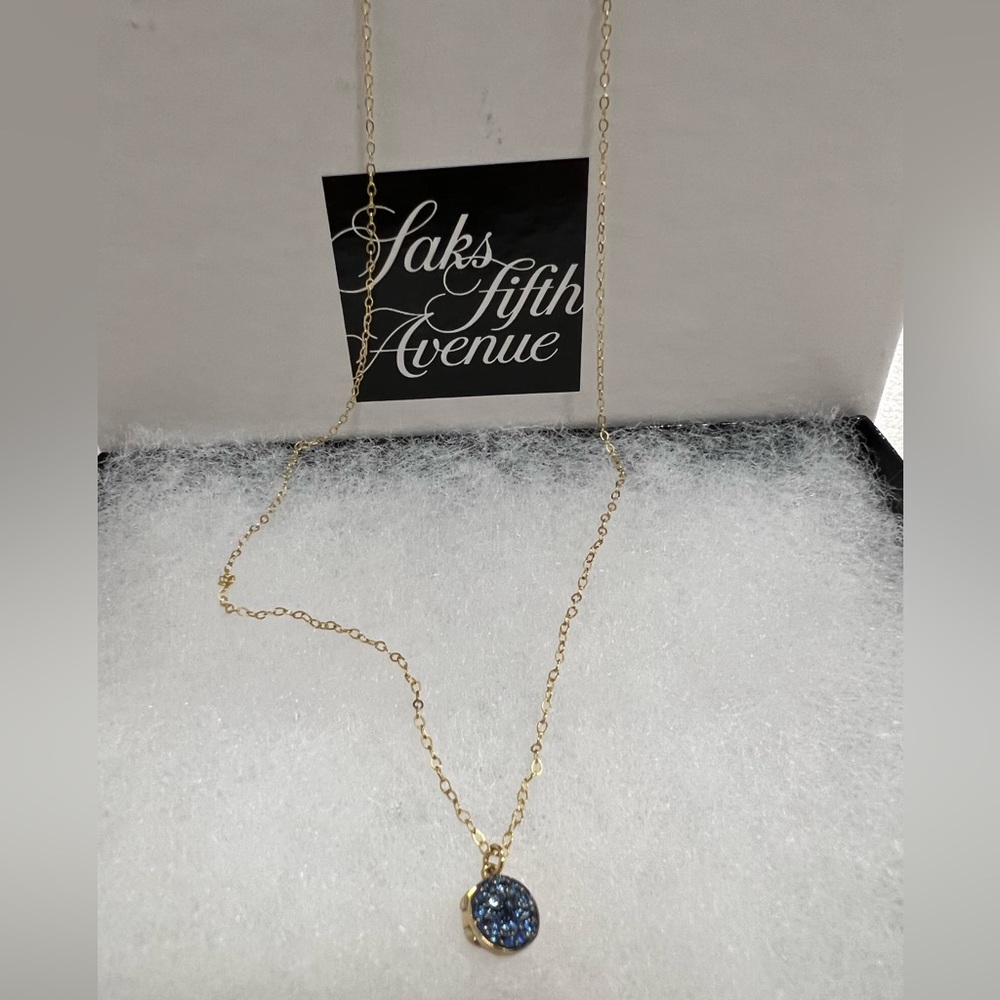 ILA Zerrah Locket - Picture 8 of 11